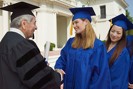 華北電力大學在職研究生學費一年多少 華北電力大學在職研究生學費一年多少